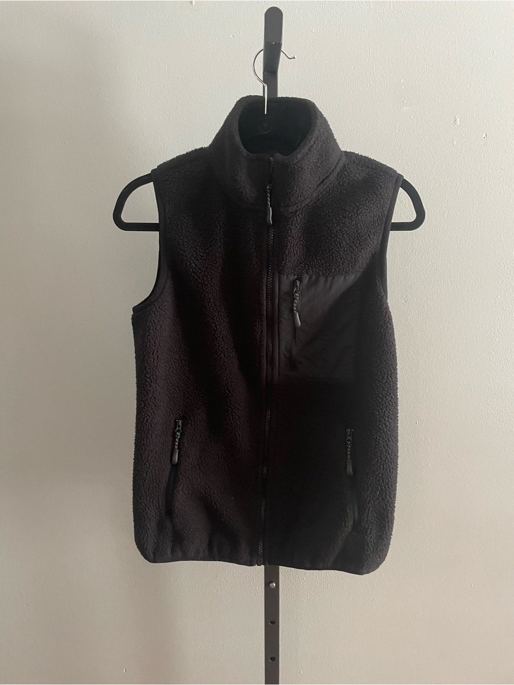 Dakini Black Fleece Vest Size Small